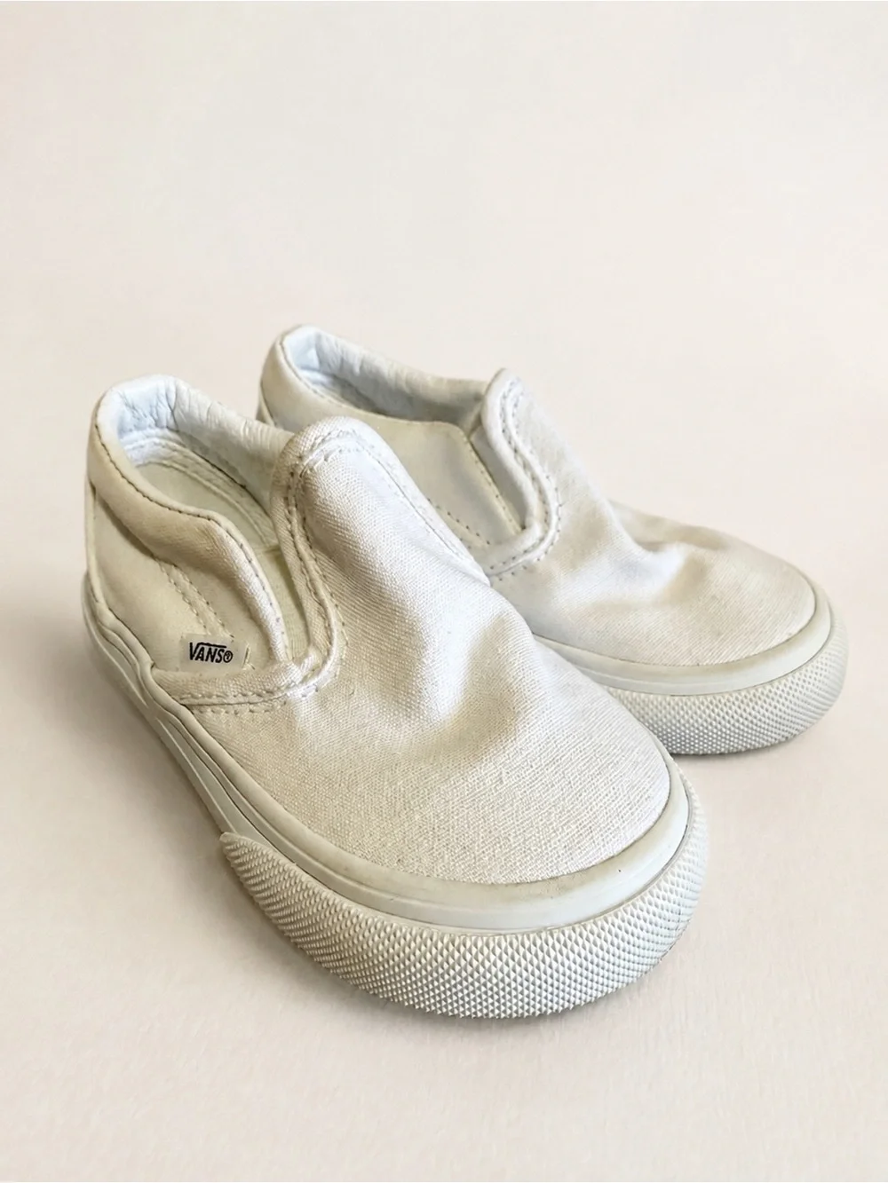 Vans Kids Slip-On Canvas Shoes in White